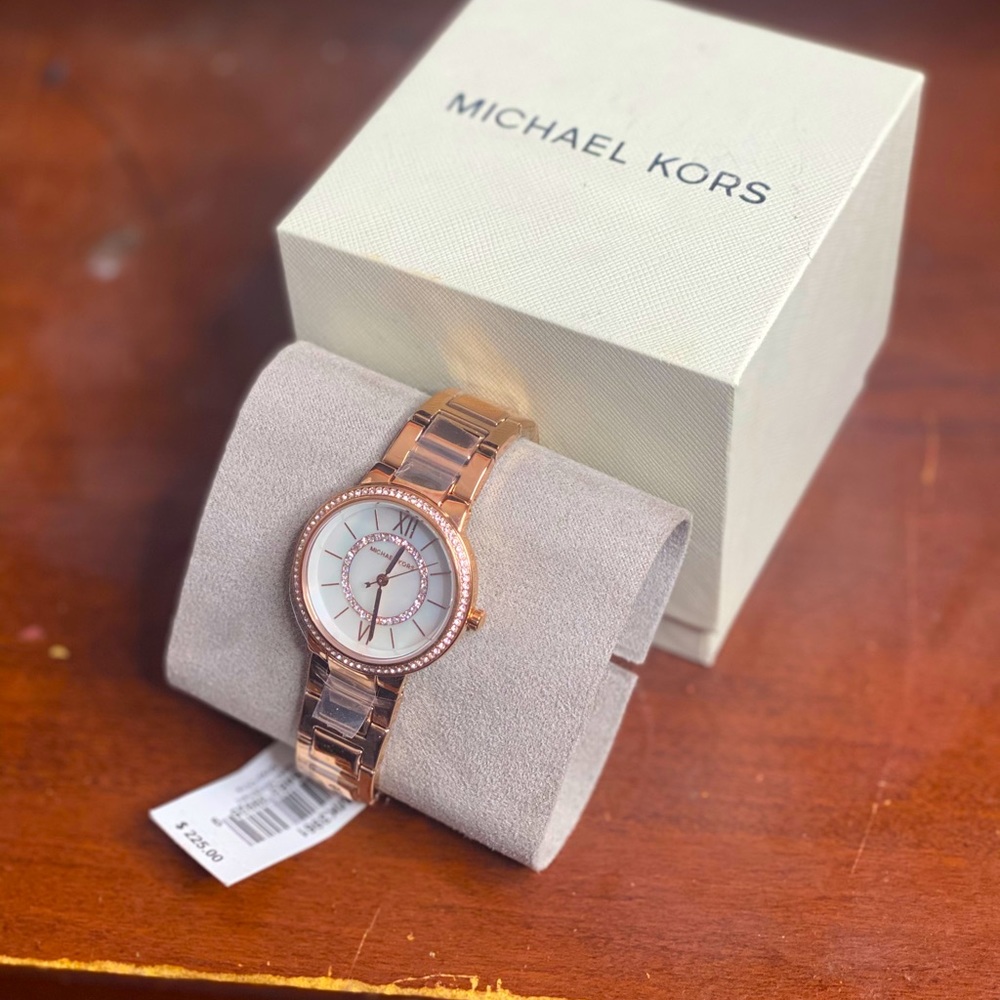 Micheal kors women watch